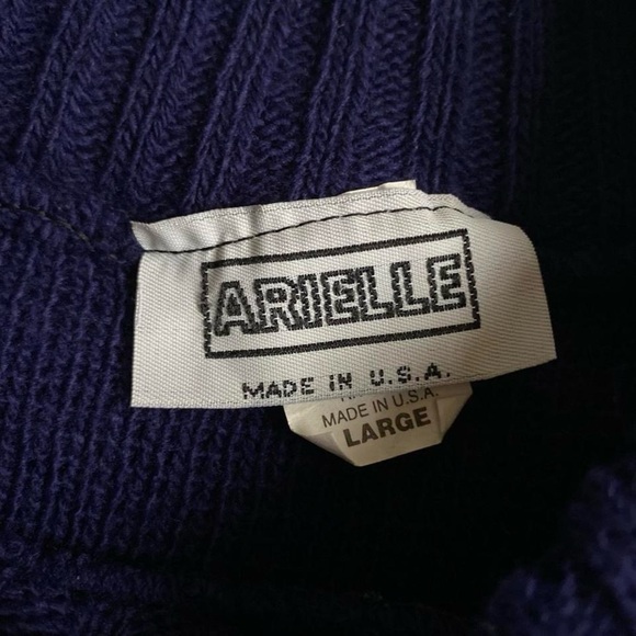 SOLD - Picture 5 of 8